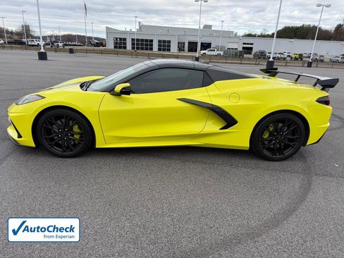 Used 2023 Chevrolet Corvette Stingray Preferred Conv w/ Z51 Performance Package image 2