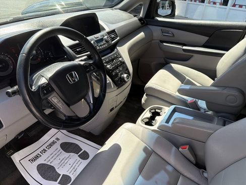 Used 2013 Honda Odyssey Touring image 34
