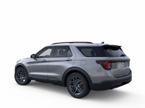 New 2026 Ford Explorer ST-Line w/ ST-Line Street Pack AWD/4WD image 5