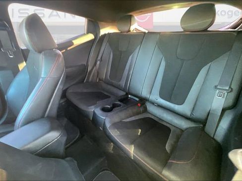 Used 2019 Hyundai Veloster 2.0 Premium image 19