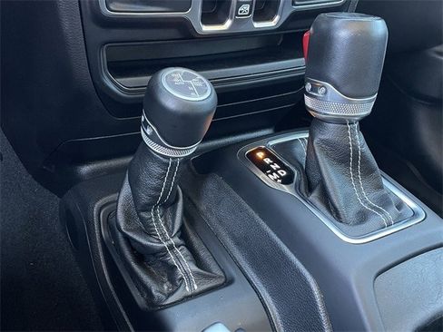 Used 2022 Jeep Wrangler Unlimited Sahara w/ Safety Group image 23