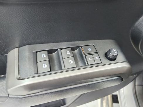 Used 2019 Toyota Tacoma Limited image 36
