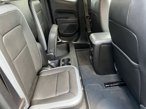 Used 2021 Chevrolet Colorado Z71 w/ Safety Package image 20