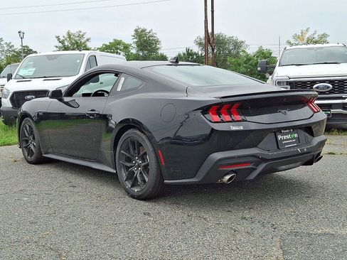 New 2025 Ford Mustang EcoBoost image 4