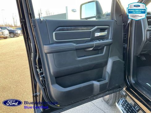 Used 2024 RAM 2500 Big Horn w/ Bed Utility Group image 15