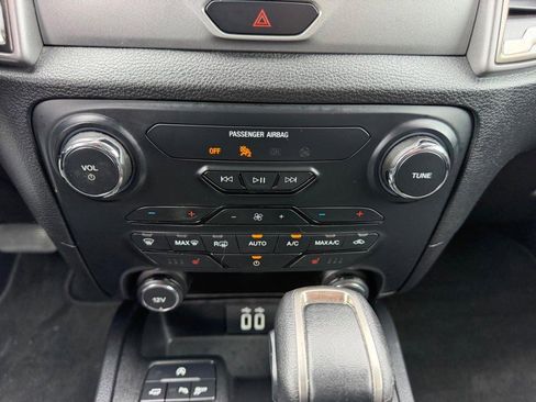 Used 2019 Ford Ranger XLT w/ Equipment Group 302A Luxury AWD/4WD image 15