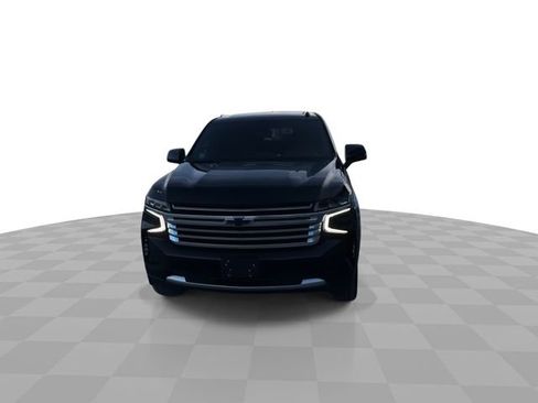 Used 2023 Chevrolet Tahoe High Country AWD/4WD image 3