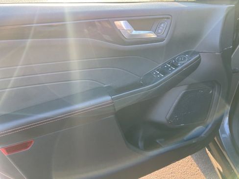 Used 2025 Ford Escape ST-Line Select image 24