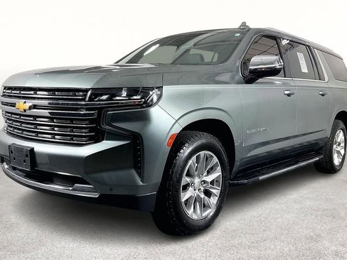 Used 2023 Chevrolet Suburban Premier AWD/4WD image 15