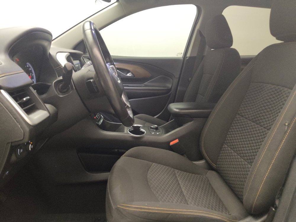 Used 2018 GMC Terrain SLE w/ Driver Convenience Package FWD image 17