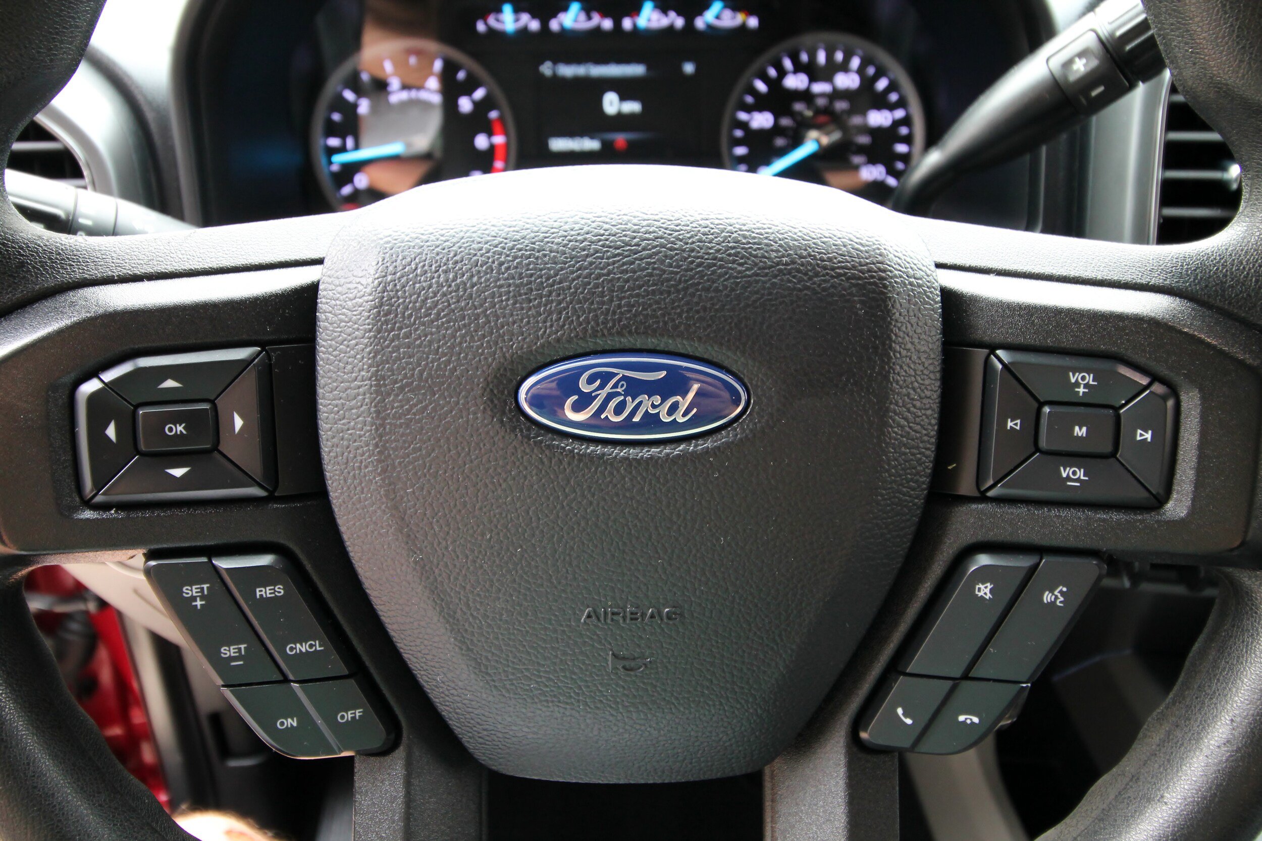 Used 2020 Ford F250 XLT w/ XLT Premium Package AWD/4WD image 26