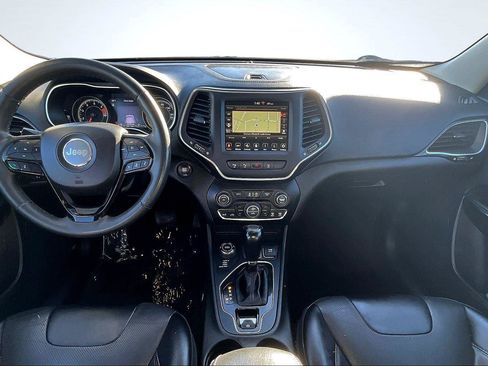 Used 2023 Jeep Cherokee Altitude Lux image 16