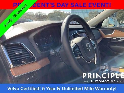 Certified 2024 Volvo XC90 T8 Plus image 18