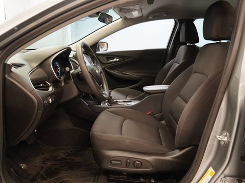 Used 2023 Chevrolet Malibu LT w/ LPO, Floor Liner Package FWD image 5