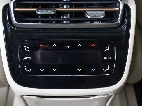 Used 2023 Mercedes-Benz EQS 580 4MATIC Sedan image 61