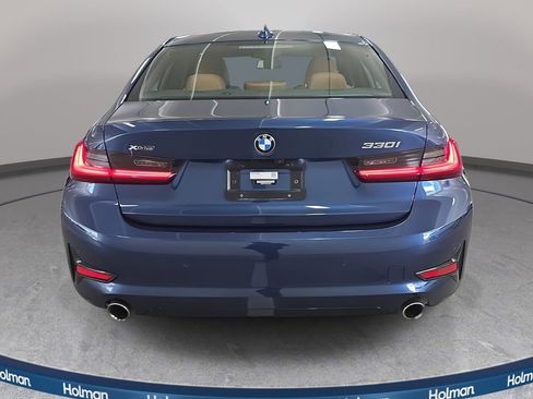 Used 2022 BMW 330i xDrive Sedan w/ Driving Assistance Package image 8