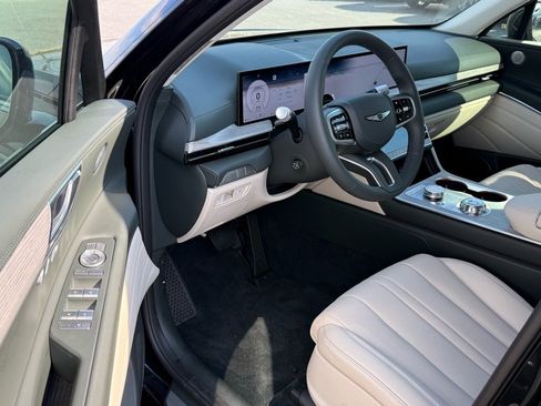 New 2026 Genesis GV80 2.5T Select image 7