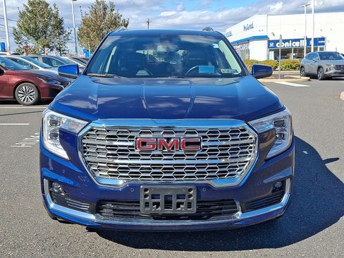 Used 2022 GMC Terrain Denali w/ LPO, 'HIT The Road' Package image 2