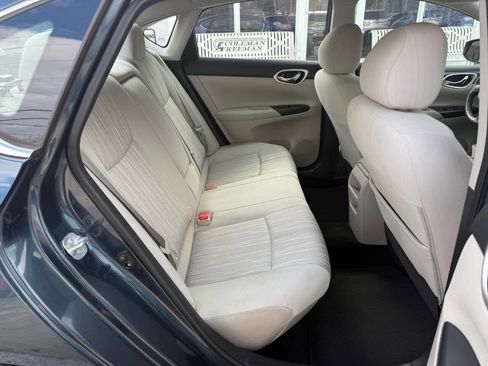 Used 2017 Nissan Sentra SV image 12