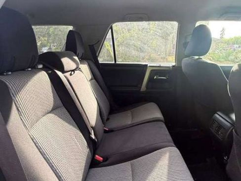 Used 2018 Toyota 4Runner SR5 RWD image 6