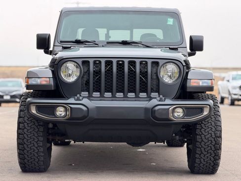 Used 2021 Jeep Gladiator Sport image 8