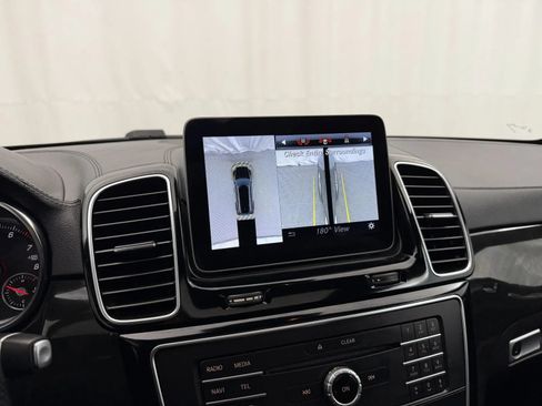 Used 2018 Mercedes-Benz GLS 450 4MATIC image 21