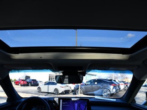 New 2025 Lexus ES 350 w/ Premium Package image 27