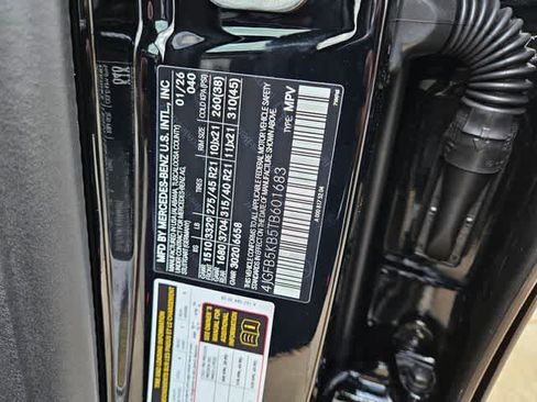 Used 2026 Mercedes-Benz GLE 450 4MATIC image 37