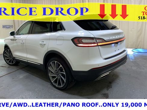 Used 2023 Lincoln Nautilus Reserve w/ Equipment Group 201A image 5