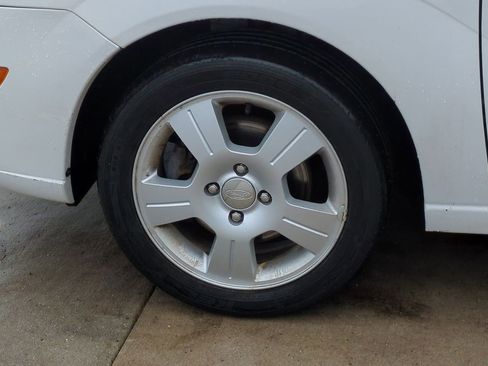 Used 2007 Ford Focus S image 12