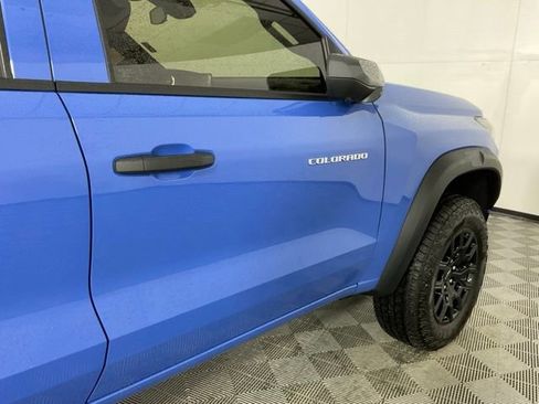 Used 2025 Chevrolet Colorado Trail Boss image 9