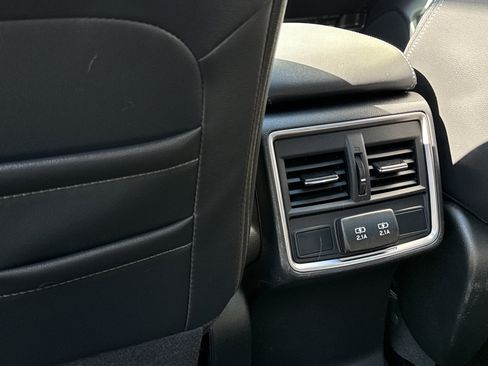 Certified 2023 Subaru Forester Limited AWD/4WD image 35