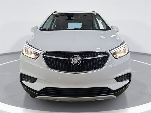 Used 2022 Buick Encore Preferred w/ Safety Package image 8