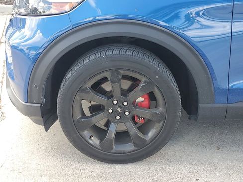 Used 2020 Ford Explorer ST w/ ST Street Pack image 11