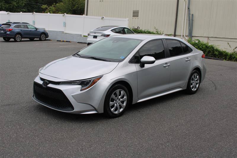 Used 2022 Toyota Corolla LE FWD image 4