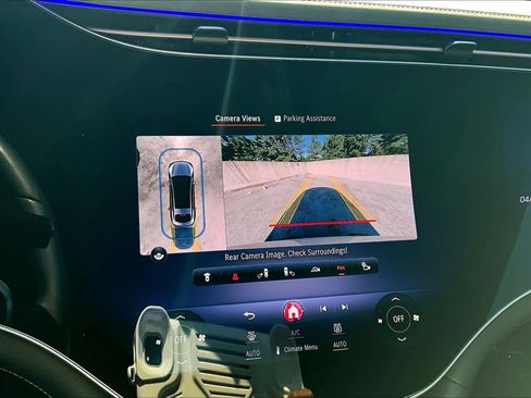 Used 2023 Mercedes-Benz EQS 580 4MATIC Sedan image 26