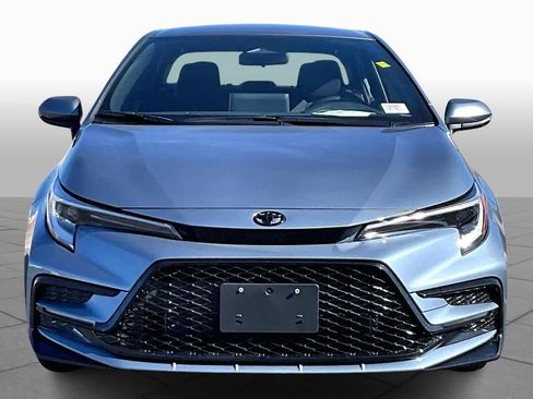 Used 2026 Toyota Corolla SE image 4