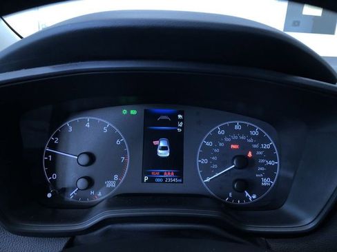 Certified 2025 Toyota Corolla LE image 30