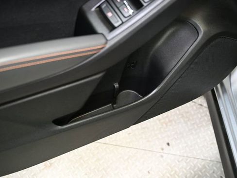 Used 2024 Subaru Crosstrek 2.5i Limited w/ Crosstrek Mirror Package image 42