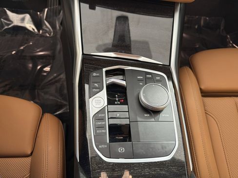 Used 2024 BMW 330i xDrive Sedan w/ Premium Package image 22