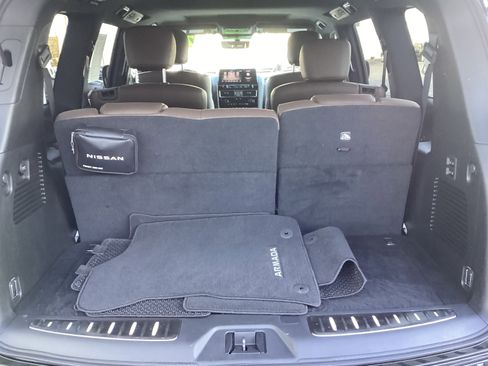 Used 2024 Nissan Armada Platinum w/ Captain's Chairs Package image 19
