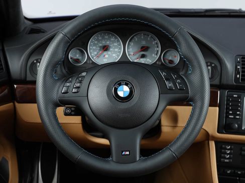 Used 2002 BMW M5 image 70