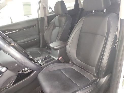 Used 2024 Kia Seltos SX image 17