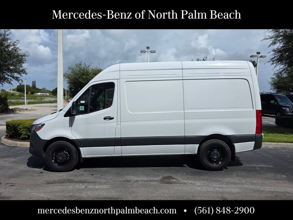 New 2025 Mercedes-Benz Sprinter 2500 image 3