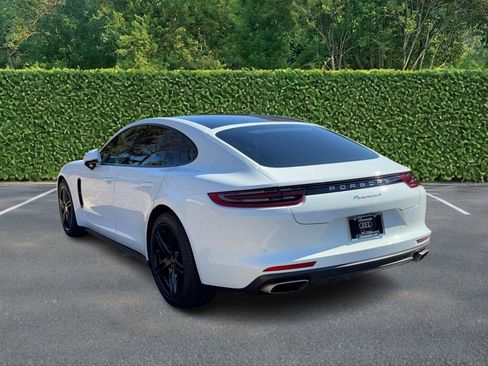 Used 2019 Porsche Panamera 4 image 4