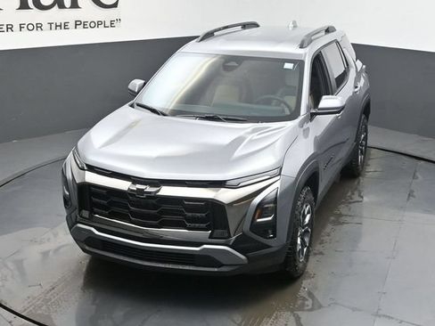 New 2026 Chevrolet Equinox ACTIV w/ Convenience Package III FWD image 24
