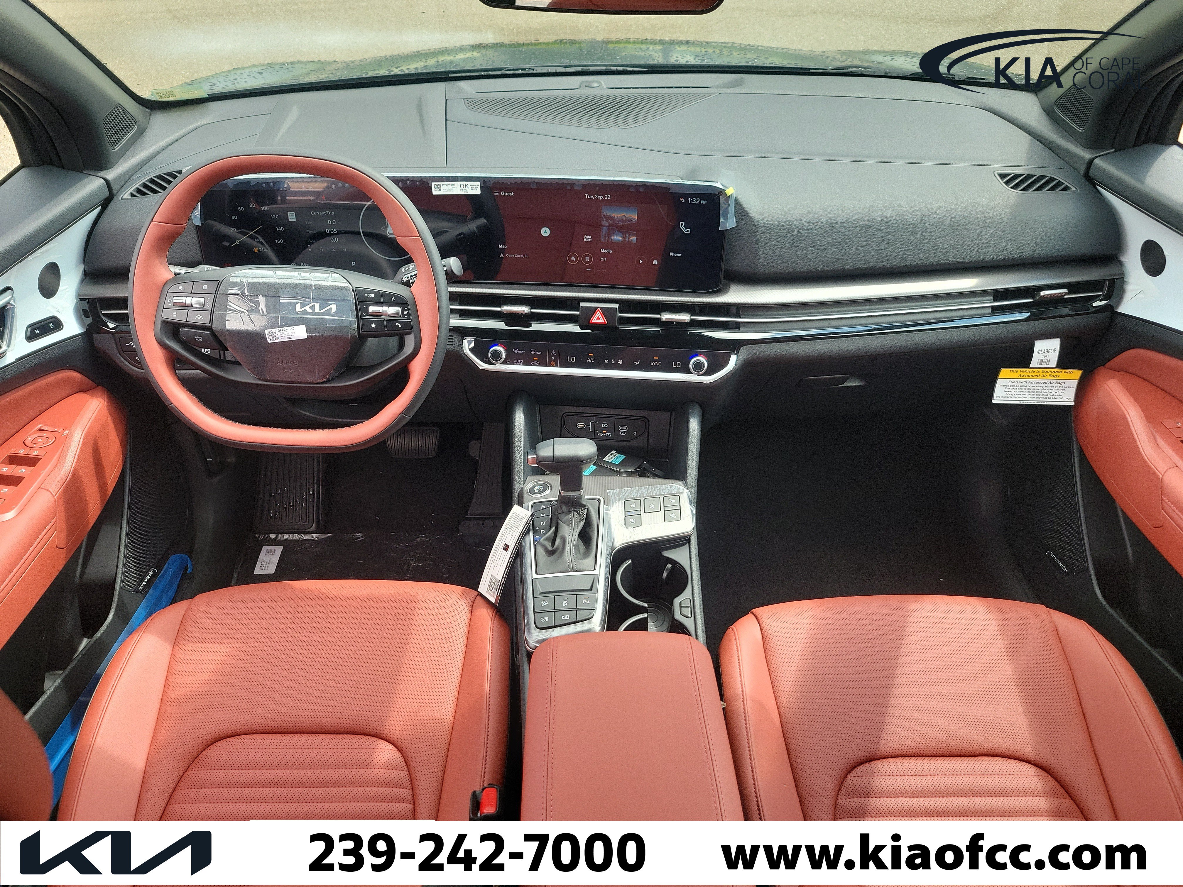 New 2027 Kia Sportage SX FWD image 17