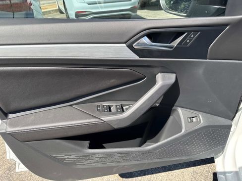 New 2025 Volkswagen Jetta Sport image 17