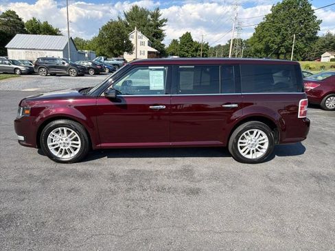 Used 2018 Ford Flex SEL w/ Equipment Group 202A AWD/4WD image 2