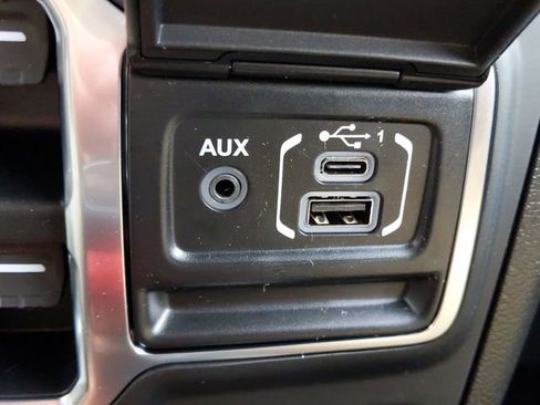 Used 2020 Jeep Wrangler Unlimited Sport image 20